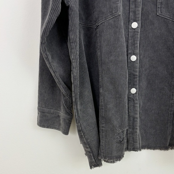 Altar’d State Boho Gray Corduroy “HOWDY” Graphic Button Down Jacket Size Large - Picture 6 of 16
